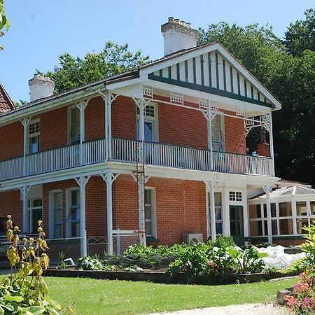 Milton Solve Sanctuary B&B 외부 사진